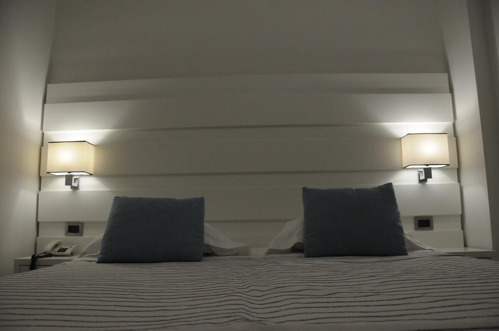 Sunshine Club Hotel Centro Benessere Ricadi Kültér fotó